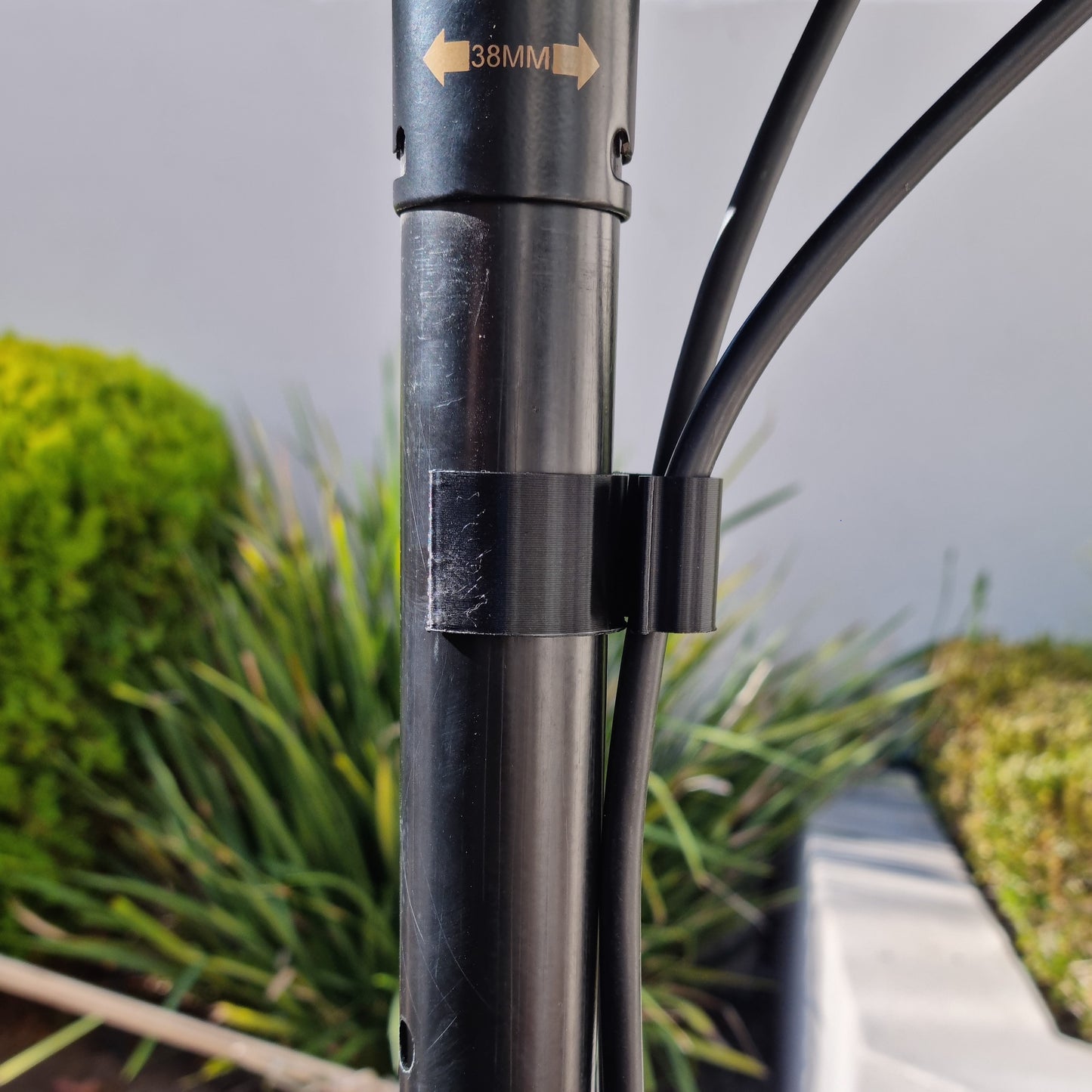 Speaker Stand Clip (2 clips)